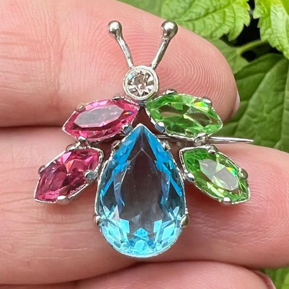 DESIGNER VINTAGE 925 SS CRYSTAL BEETLE BUG PIN BROOCH VIBRANT BLUE PINK GREEN